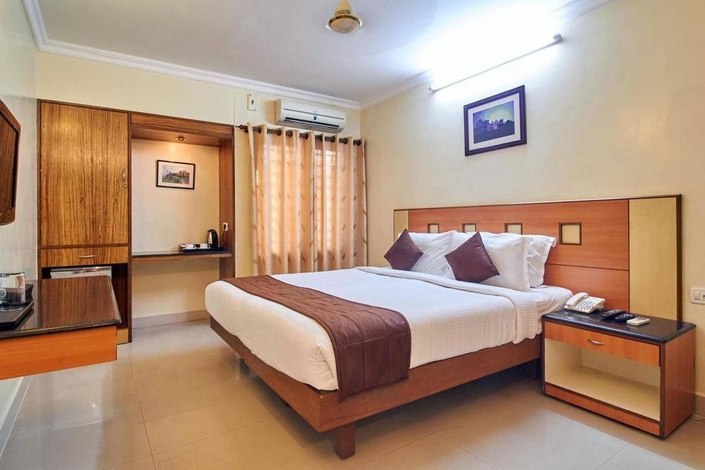 Taz Kamar Family Hotel Chennai Exterior foto