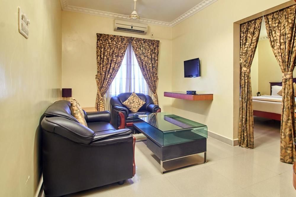 Taz Kamar Family Hotel Chennai Exterior foto