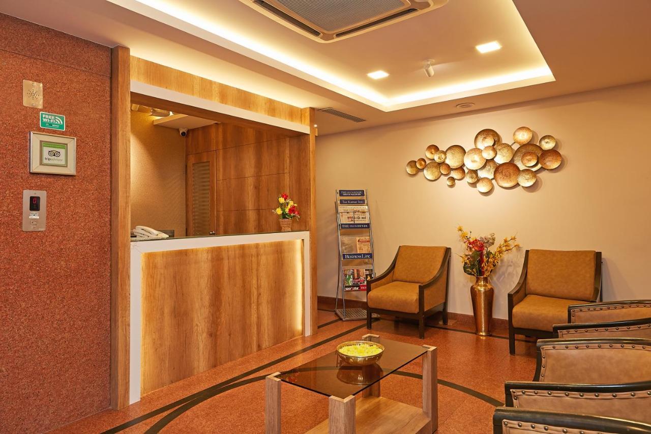 Taz Kamar Family Hotel Chennai Exterior foto